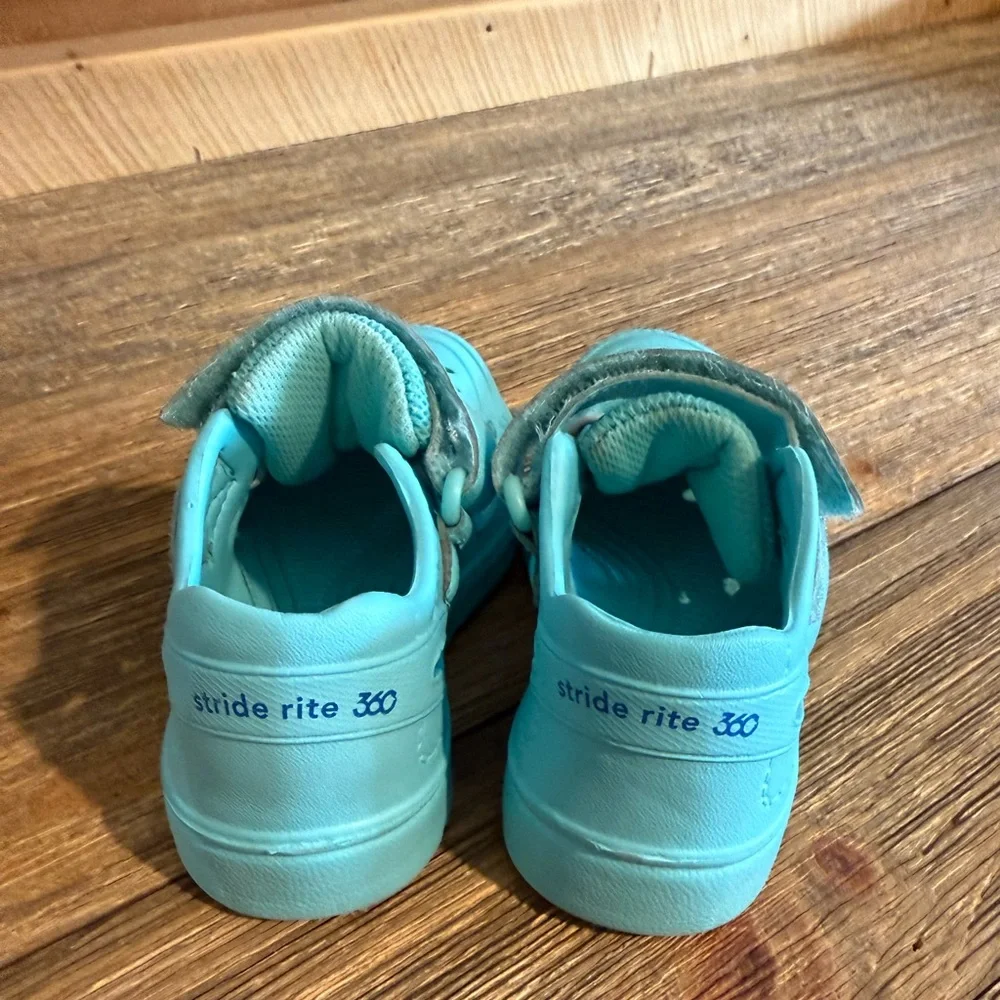 Stride rite oceano water shoes